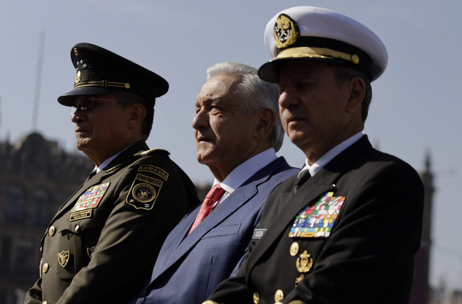 Can Mexico’s Next President Control the Military? | Journal of Democracy